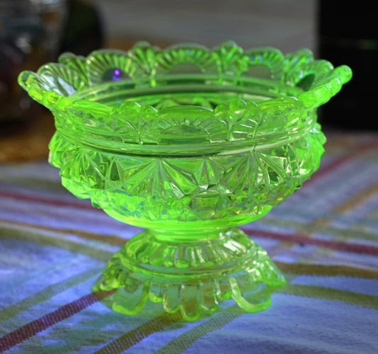 Glowing Yellow Uranium Glass Dish